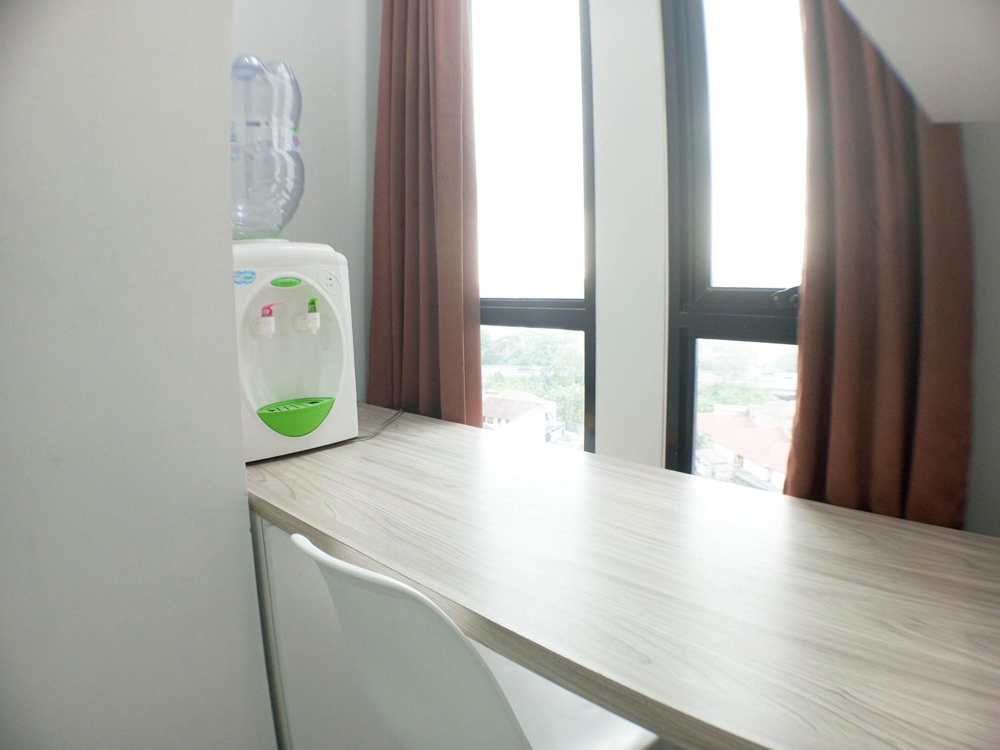 Relaxing At The Alton By Travelio Apartemen Semarang